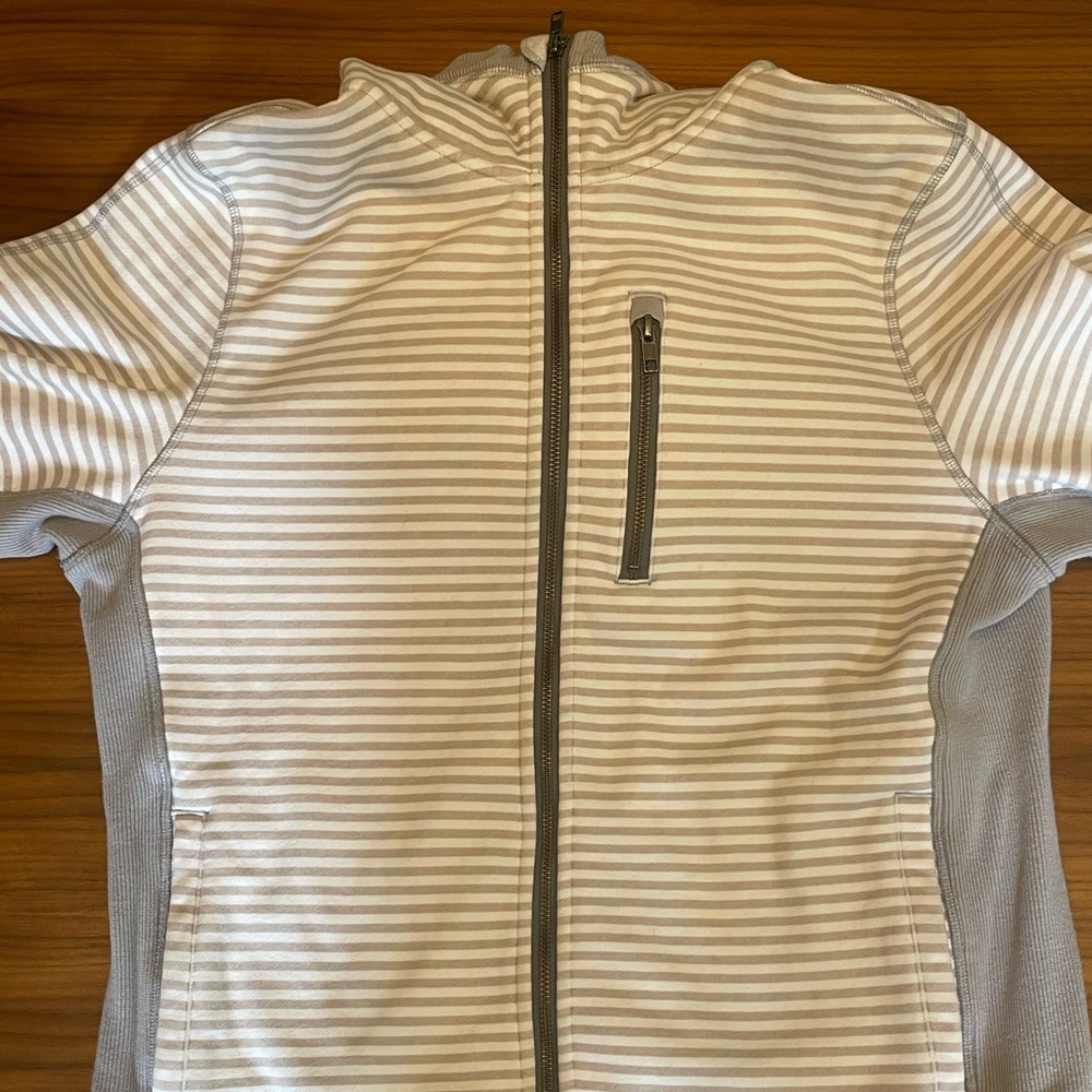 Lululemon Men’s Zipped Heavy Sweatshirt